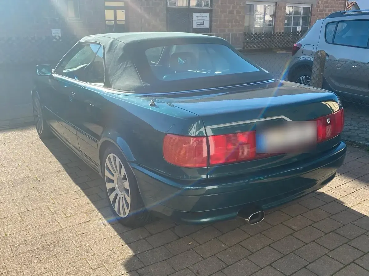 Używany Audi 80 Design 174 KM (127 kW) 1993 Kabriolet