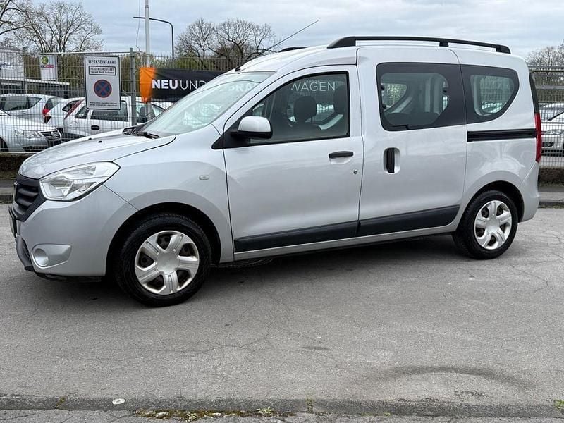 Gebraucht Dacia Dokker Lauréate 116 PS (85 kW) 2016 Silber Van / Kleinbus