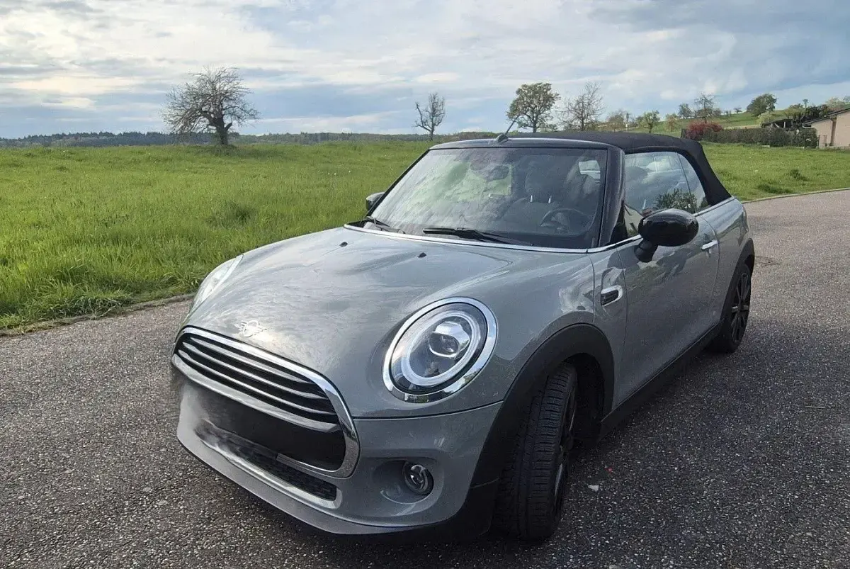 Gebraucht Mini Cooper Chili 136 PS (100 kW) 2020 Grau Kleinwagen