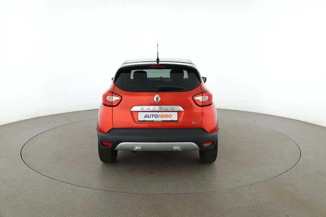 Gebraucht Renault Captur 120 PS (88 kW) 2015 Rot SUV