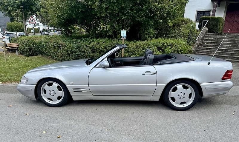 Gebraucht Mercedes SL280 204 PS (150 kW) 1999 Silber Cabrio