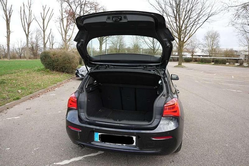 Gebraucht BMW 116 Sport Line 116 PS (85 kW) 2016 Schwarz Kleinwagen