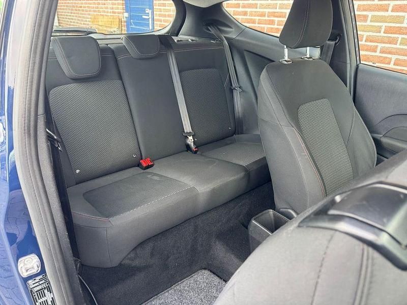 Gebraucht Ford Fiesta Trend 69 PS (50 kW) 2018 Blau Kleinwagen