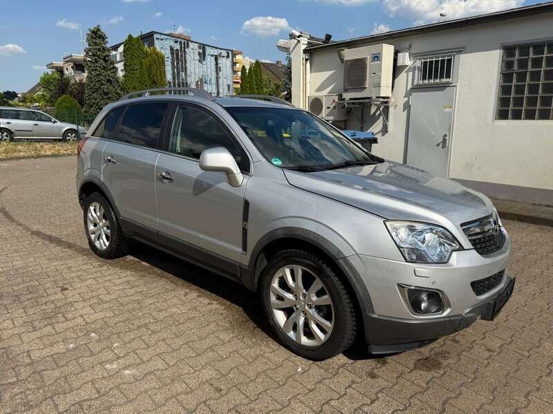 Argon silber/ice silver (m2) Gebraucht 2011 Opel Antara Cosmo SUV | 3.500 € (Superpreis) - Bild 1/4