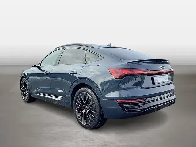 Gebraucht Audi Q8 Sportback e-tron S-Line 300 kW (408 PS) 2023 Blau SUV