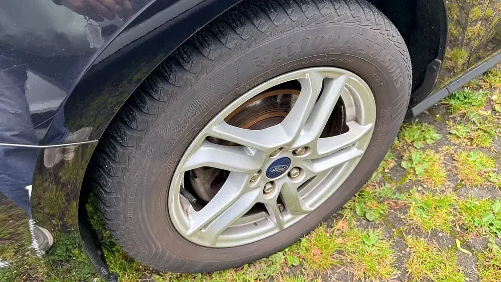 Gebraucht Ford Focus Cool & Connect 101 PS (74 kW) 2021 Schwarz Limousine