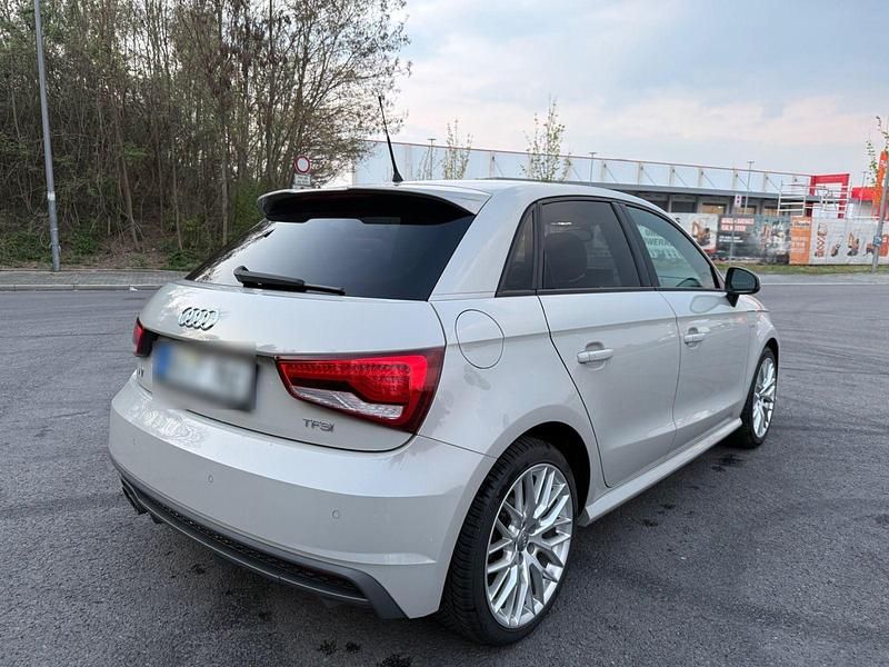 Gebraucht Audi A1 S-Line 150 PS (110 kW) 2017 Beige Kleinwagen