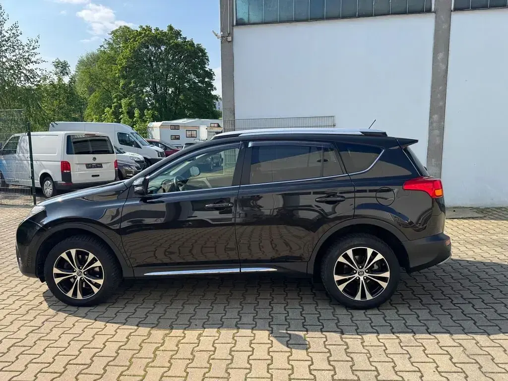 Gebraucht Toyota RAV4 Edition-S 150 PS (110 kW) 2015 Braun SUV