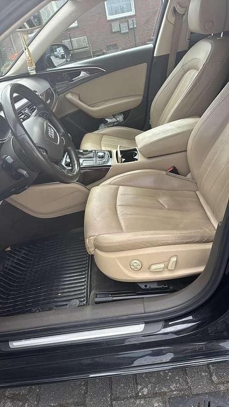 Schwarz Gebraucht 2012 Audi A6 Limousine | 8.700 € (Superpreis) - Bild 1/4