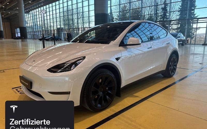 Weiß Gebraucht 2022 Tesla Model Y SUV | 37.000 € (Fairer Preis) - Bild 1/4