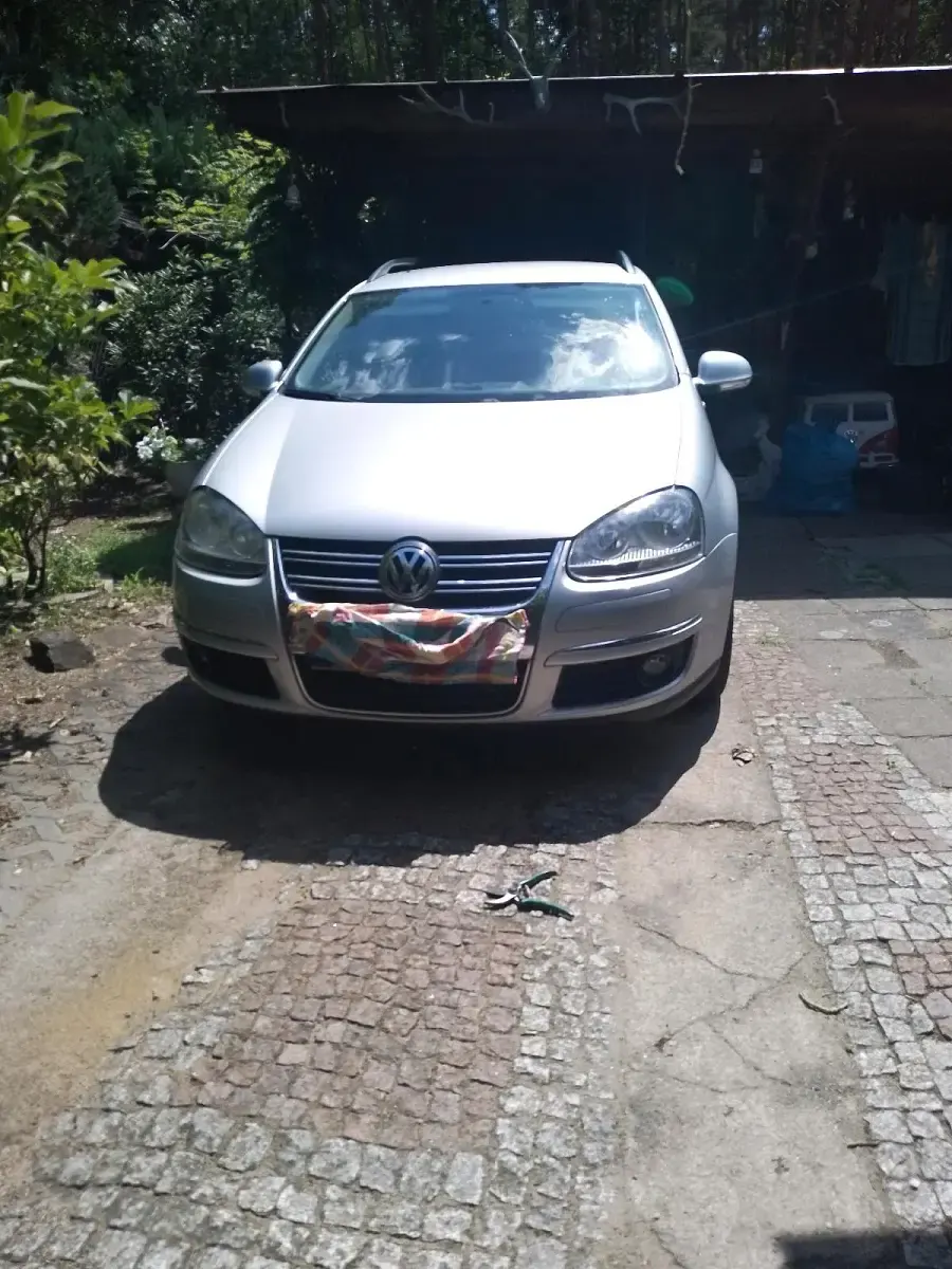 Gebraucht VW Golf VI 120 PS (88 kW) 2009 Silber Kleinwagen