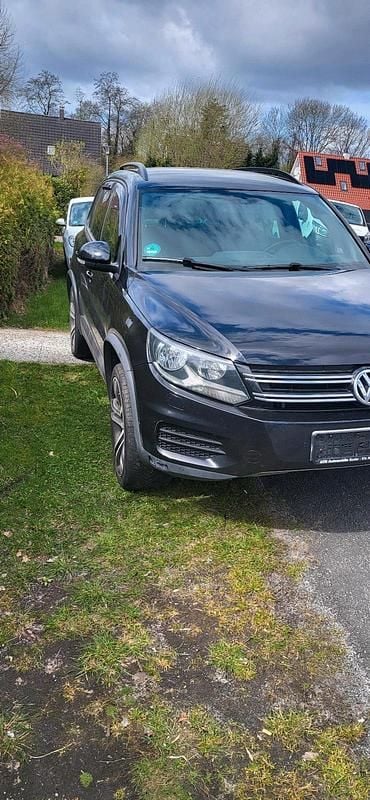 Gebraucht VW Tiguan 140 PS (102 kW) 2013 Schwarz SUV