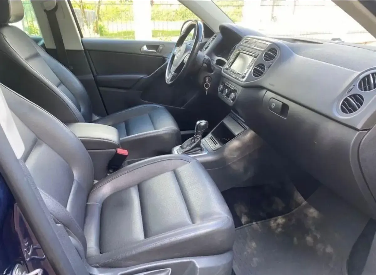 Gebraucht VW Tiguan 132 PS (97 kW) 2012 Blau SUV