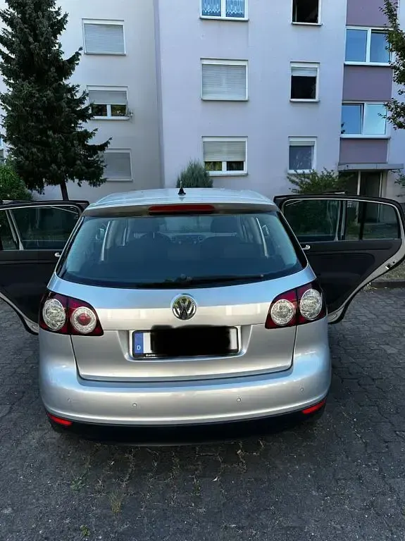 Gebraucht VW Golf Plus Trendline 102 PS (75 kW) 2007 Silber Van / Kleinbus
