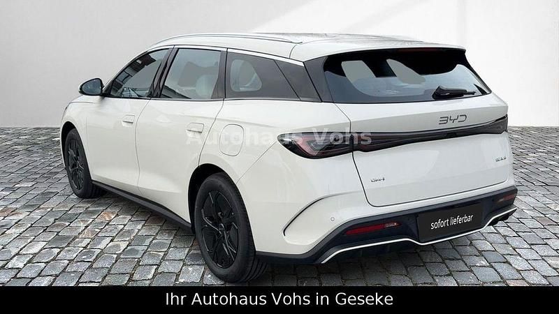 Neu BYD Seal Boost 184 PS (135 kW) 2025 Schwarz Limousine