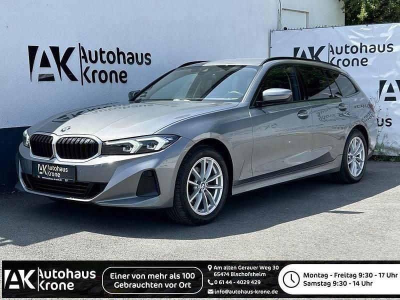 Grau Gebraucht 2023 BMW 320 Limousine | 29.590 € (Guter Preis) - Bild 1/4
