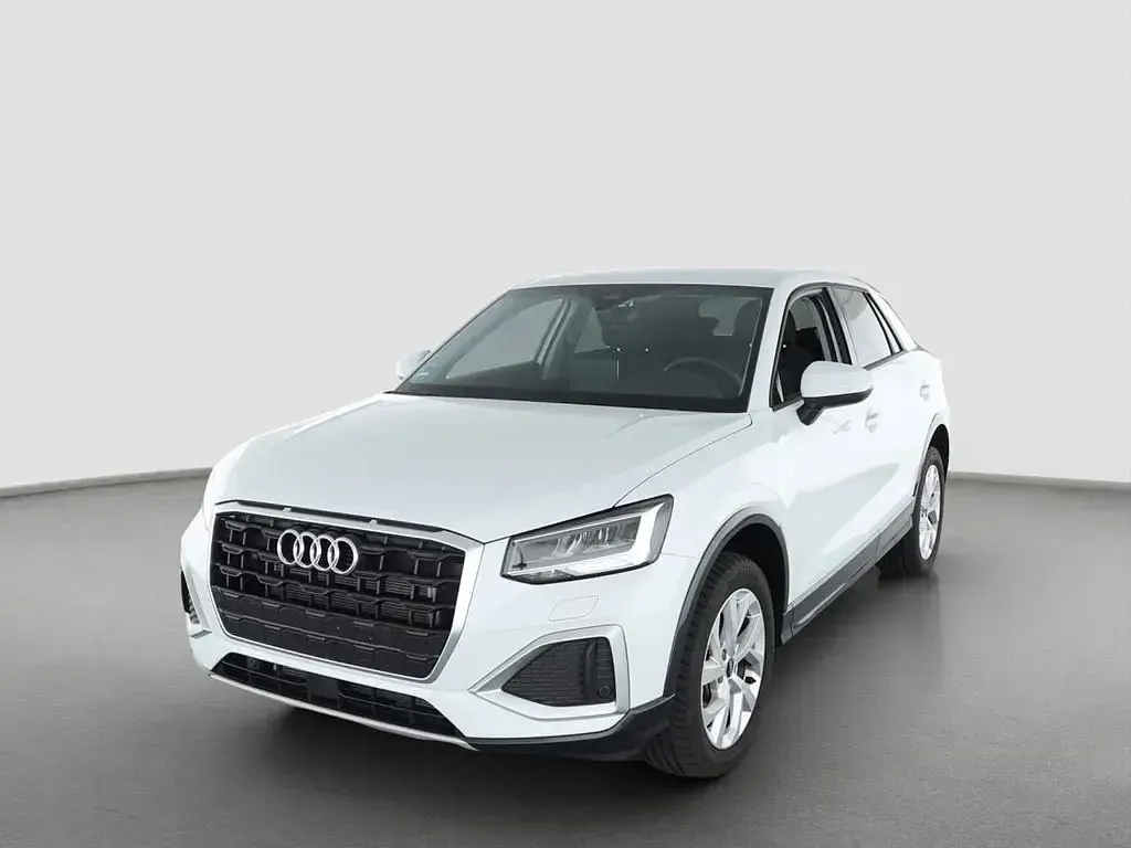 Gebraucht Audi Q2 Advanced Plus 150 PS (110 kW) 2026 Gletscherweiß metallic SUV