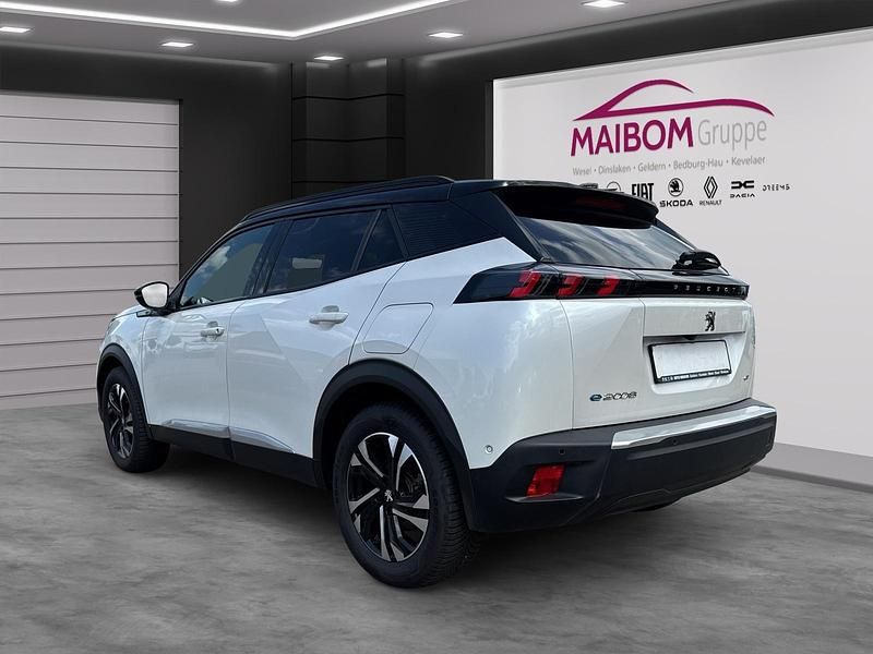 Gebraucht Peugeot 2008 GT 100 kW (136 PS) 2023 Weiß SUV