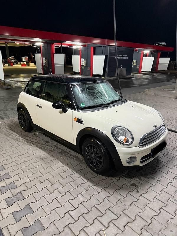 Usata Mini Cooper D 110 CV (80 kW) 2008 Beige Utilitaria