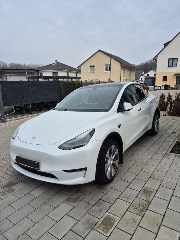 Gebraucht Tesla Model Y Long Range AWD 378 kW (514 PS) 2023 Weiß SUV