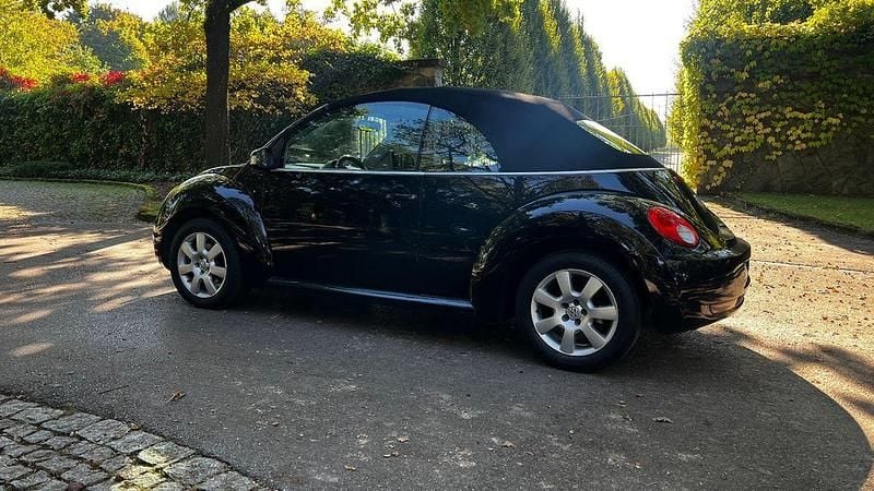 Schwarz Gebraucht 2006 VW Beetle Cabrio | 3.890 € (Guter Preis) - Bild 1/4