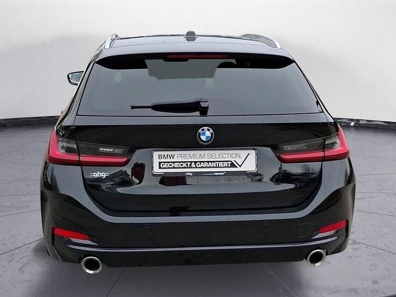 Gebraucht BMW 330 Performance 245 PS (180 kW) 2022 Schwarz Kombi