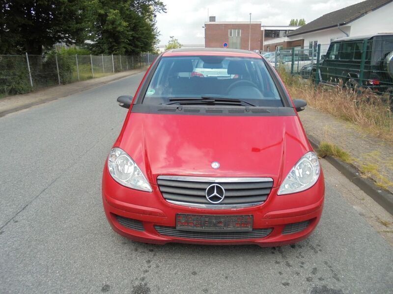 Gebraucht Mercedes A170 116 PS (85 kW) 2006 Rot Limousine