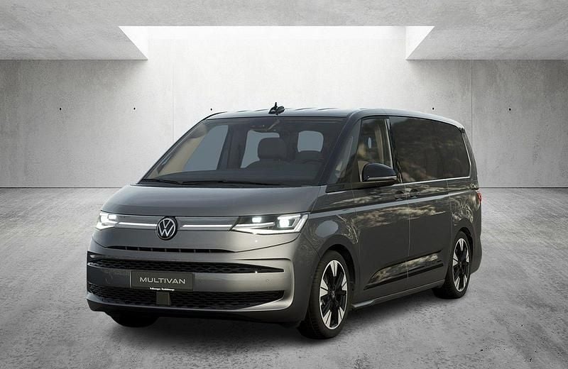 Gebraucht VW Multivan Life 244 PS (179 kW) 2025 Grau Van