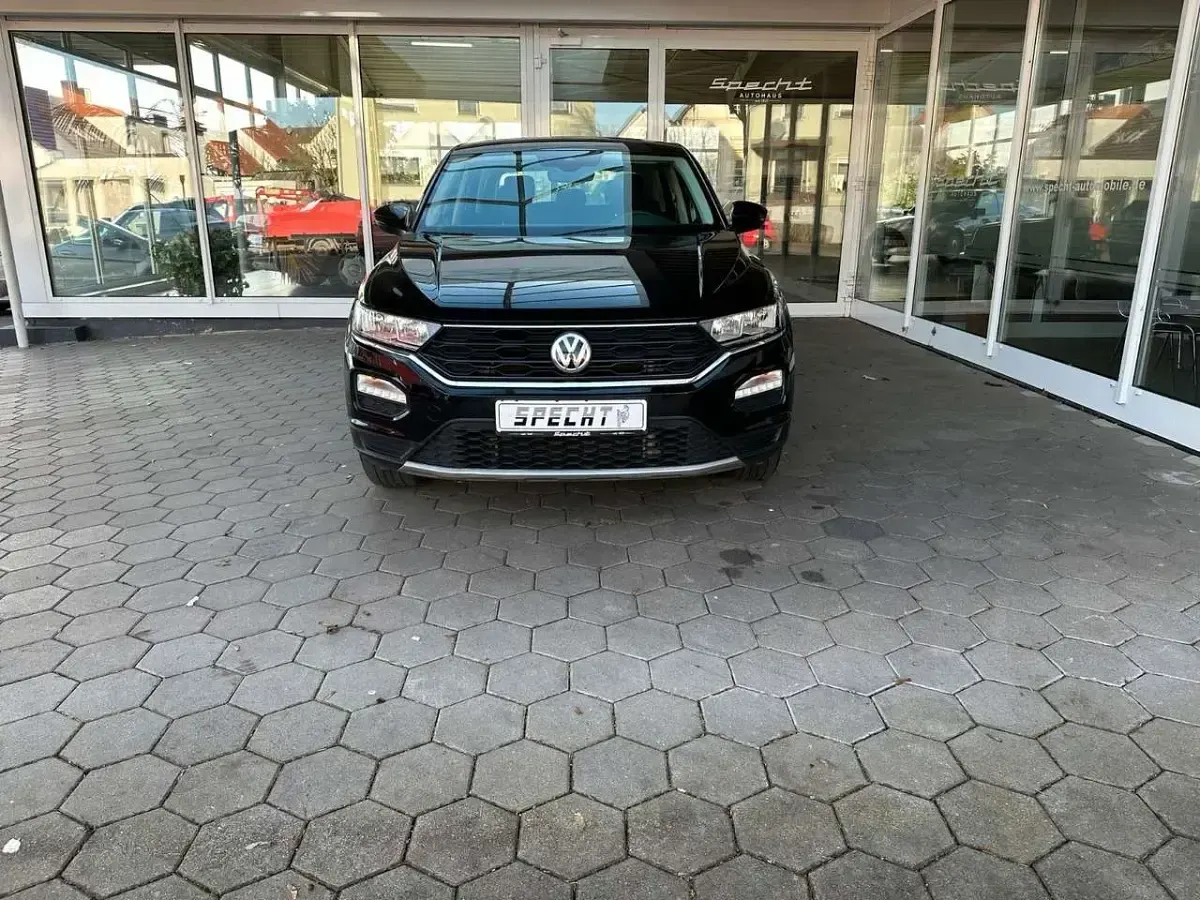 Używany VW T-Roc 116 KM (85 kW) 2019 Czarny SUV