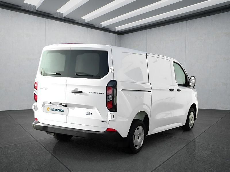 Neu Ford Transit Custom 136 PS (100 kW) 2025 Weiß Limousine