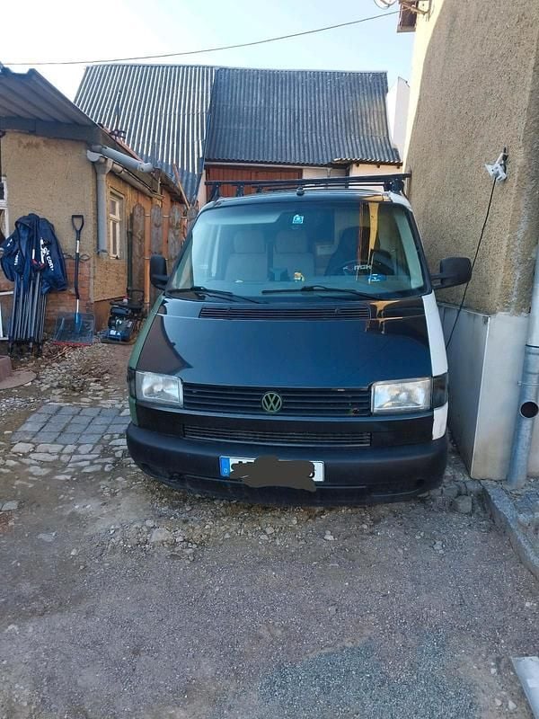 Gebraucht VW T4 75 PS (55 kW) 2001 Grün Van