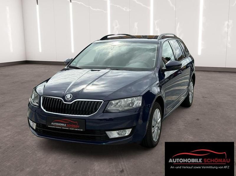 Blau Gebraucht 2014 Skoda Octavia Ambition Kombi | 11.990 € (Teuer) - Bild 1/4
