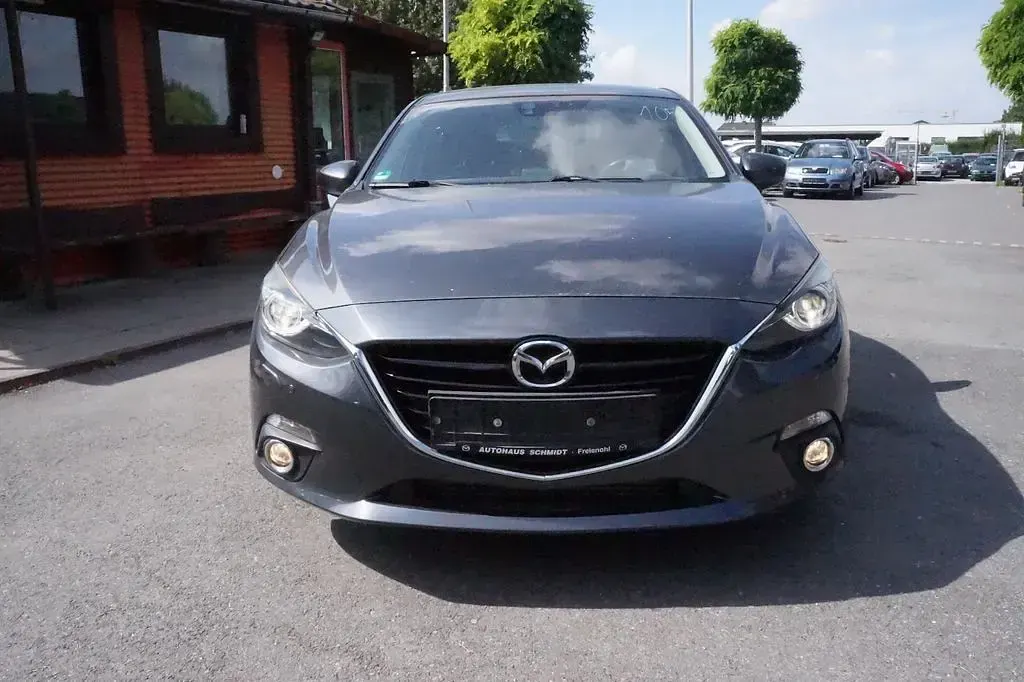 Gebraucht Mazda 3 Sports-Line 150 PS (110 kW) 2015 Grau Limousine