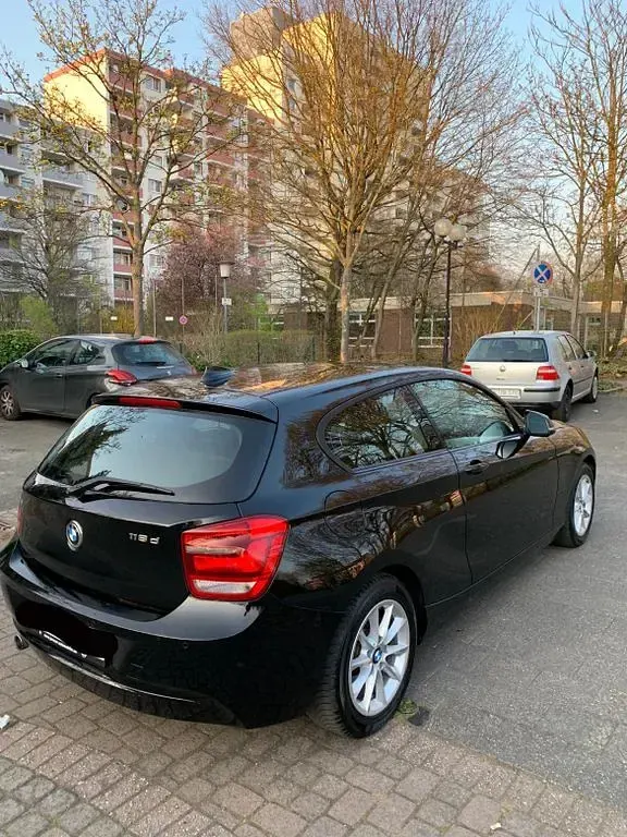 Gebraucht BMW 118 Performance 143 PS (105 kW) 2012 Schwarz Kleinwagen