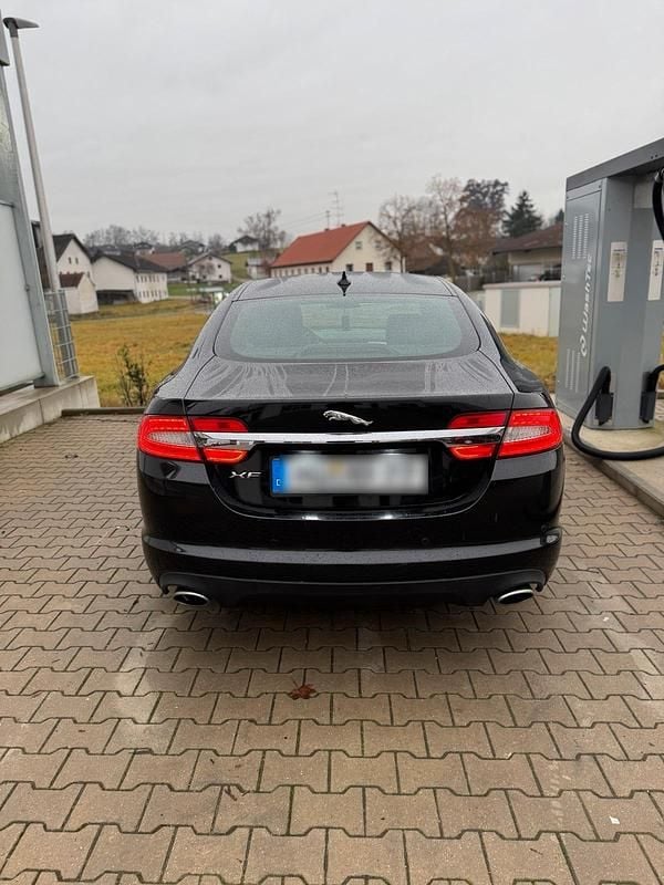 Gebraucht Jaguar XF 241 PS (177 kW) 2013 Schwarz Limousine