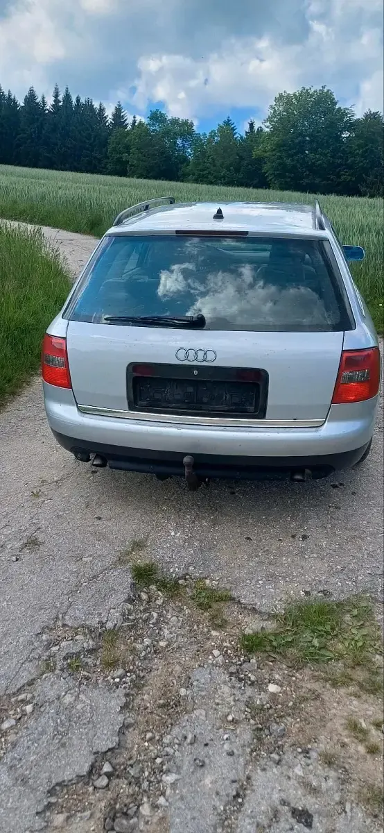 Gebraucht Audi A6 180 PS (132 kW) 2001 Silber Kombi
