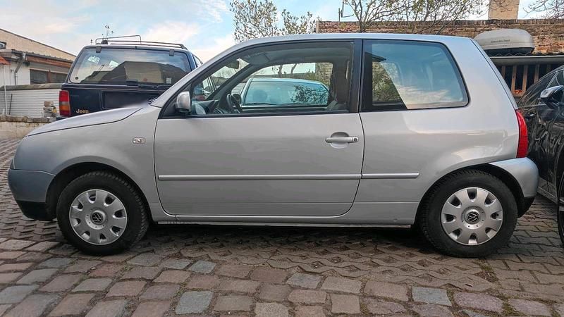 Gebraucht VW Lupo 50 PS (36 kW) 2003 Silber Kleinwagen