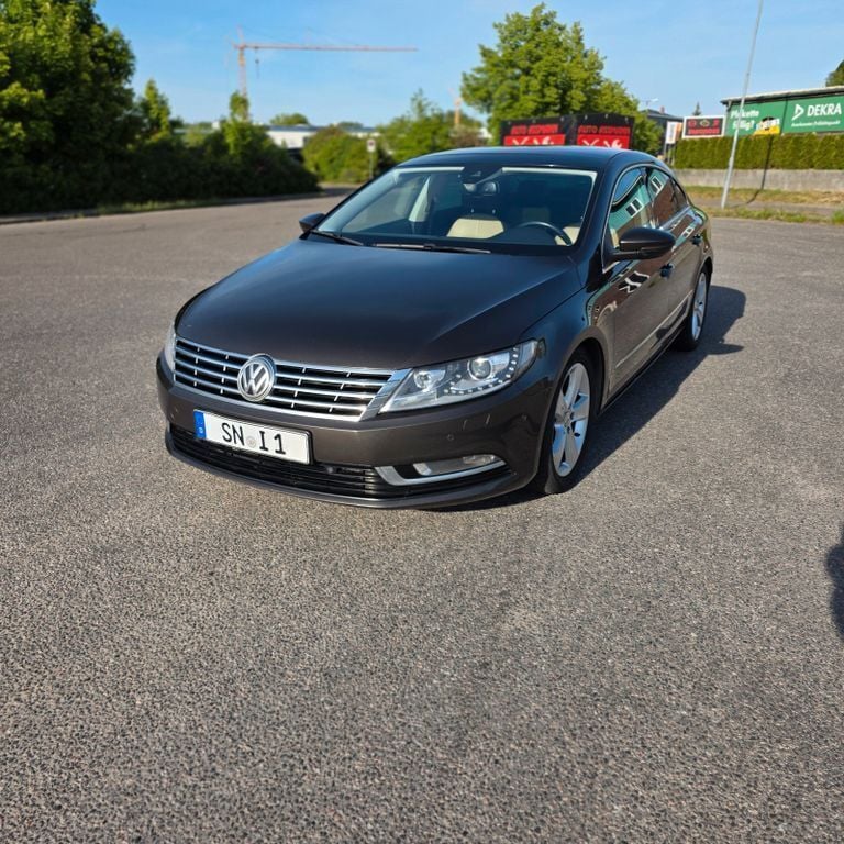Braun Gebraucht 2012 VW CC Limousine | 9.499 € (Guter Preis) - Bild 1/4