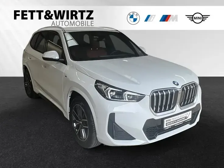 Gebraucht BMW X1 M Sport 163 PS (119 kW) 2025 SUV