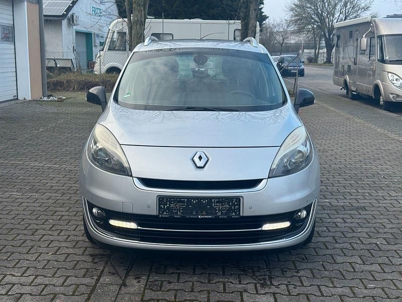 Gebraucht Renault Grand Scénic III Bose Edition 110 PS (80 kW) 2013 Silber Van / Kleinbus