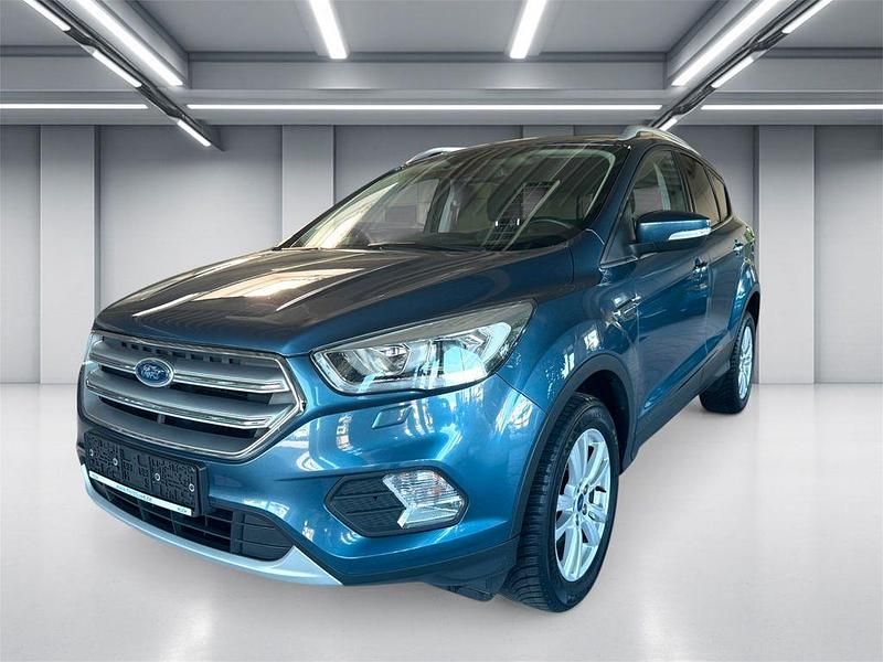 Gebraucht Ford Kuga Cool & Connect 150 PS (110 kW) 2019 Blau SUV