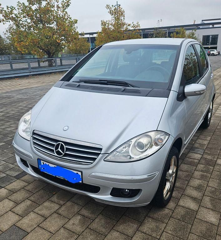Silber Gebraucht 2008 Mercedes A170 Avantgarde Van / Kleinbus | 2.490 € (Fairer Preis) - Bild 1/4