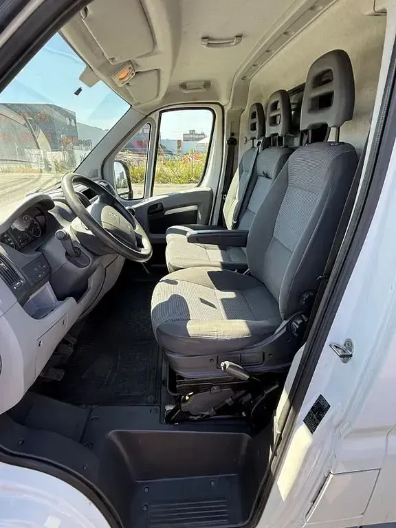 Gebraucht Peugeot Boxer 120 PS (88 kW) 2009 Weiß Van