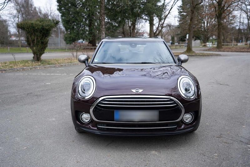 Second-hand Mini Cooper D 150 CP (110 kW) 2015 Roșu Hatchback