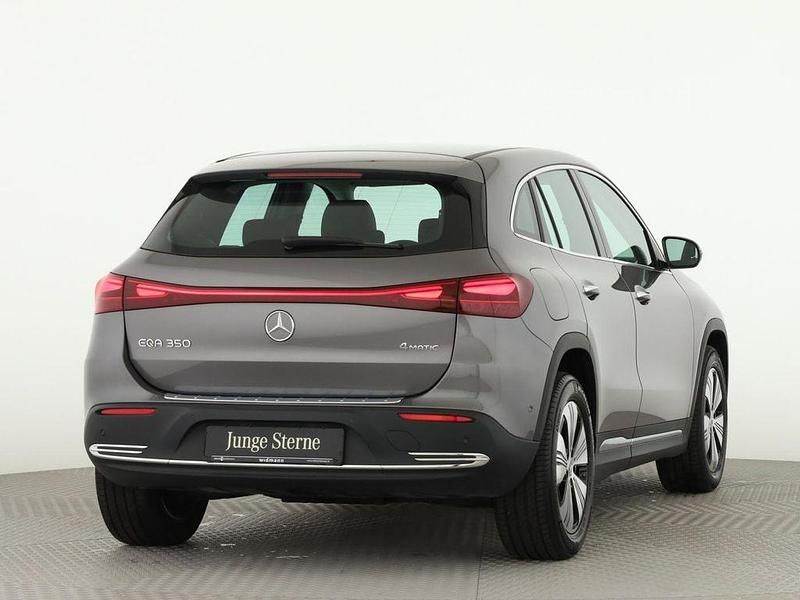 Gebraucht Mercedes EQA350 Progressive 214 kW (292 PS) 2024 Mountaingrau metallic SUV