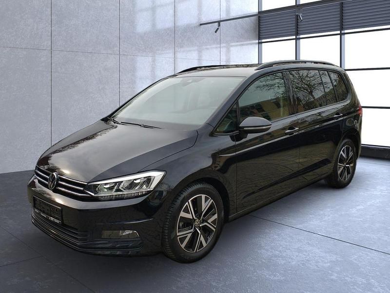 Schwarz Gebraucht 2023 VW Touran Comfortline Van / Kleinbus | 30.290 € (Fairer Preis) - Bild 1/4