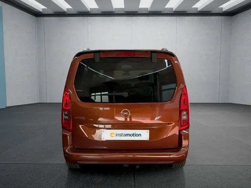 Gebraucht Opel Combo Life Ultimate 131 PS (96 kW) 2021 Braun Van / Kleinbus