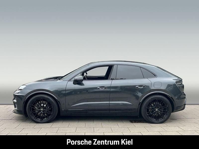 Gebraucht Porsche Macan Turbo 469 kW (639 PS) 2024 Vulkangraumetallic SUV