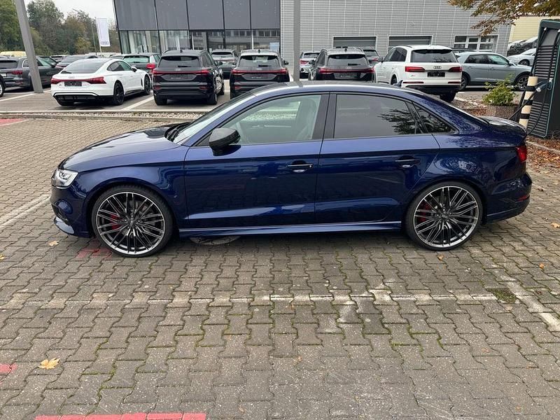 Gebraucht Audi S3 Ambiente 379 PS (278 kW) 2017 Blau Limousine