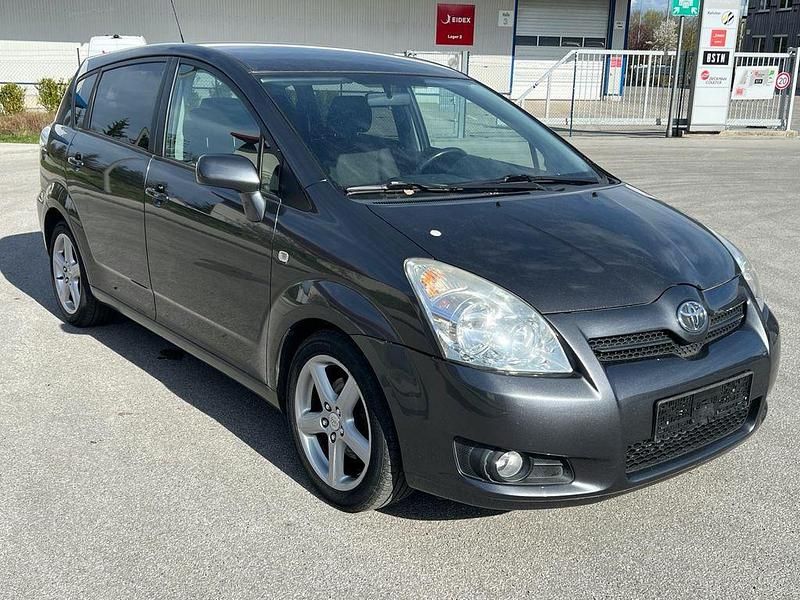 Gebraucht Toyota Corolla Verso Sol 136 PS (100 kW) 2008 Grau Van / Kleinbus